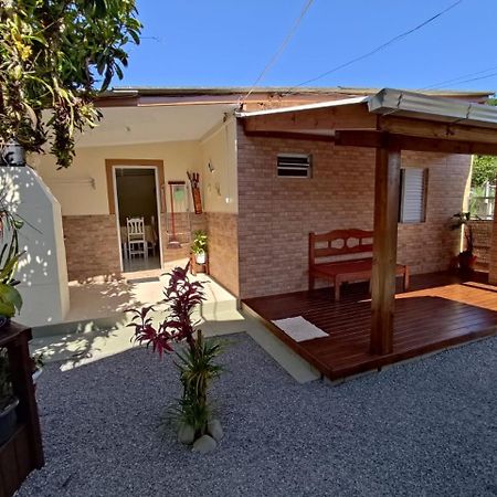Vila Casa Da Alaide Pinheira Exteriér fotografie